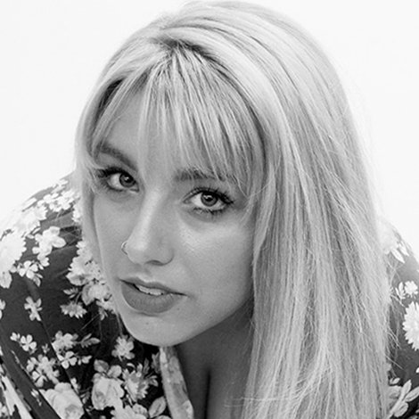 Carly Rae James Sauer