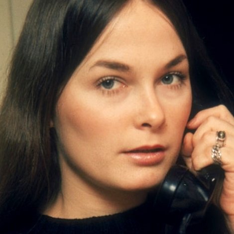 Tina Russell