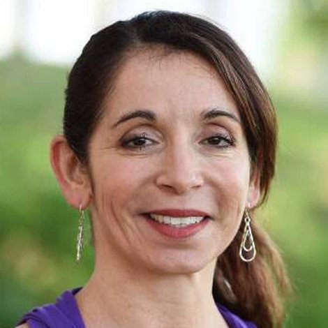 Kathi deCouto