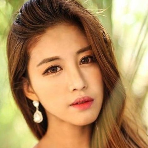 Da Eun