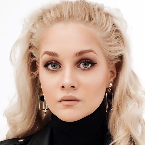 Alina Voskresenskaya