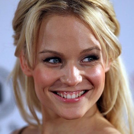 Mirjam Weichselbraun