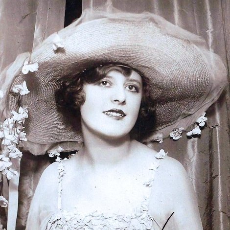 Peggy Vère