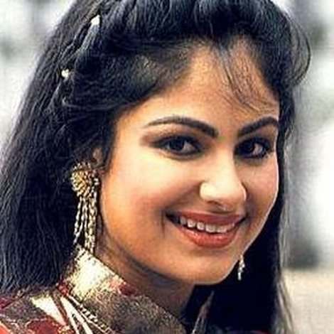 Ayesha Jhulka