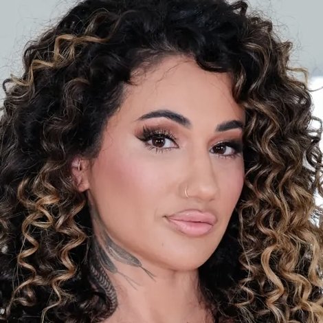 Arabelle Raphael
