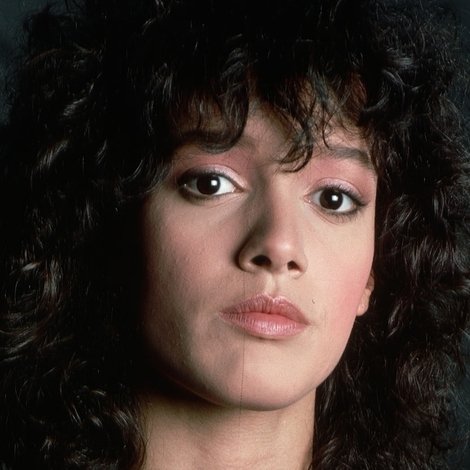 Jennifer Beals