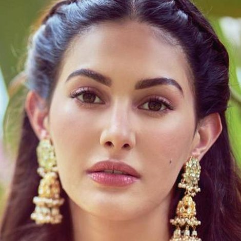 Amyra Dastur