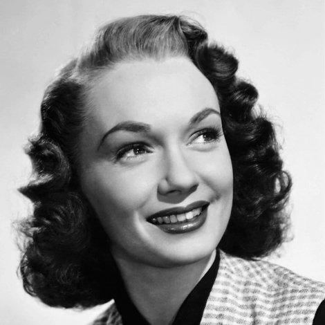Gloria Henry