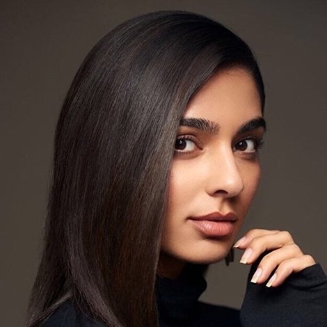 Nida Khurshid