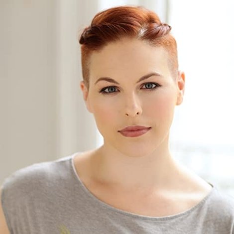 Naomi Peters