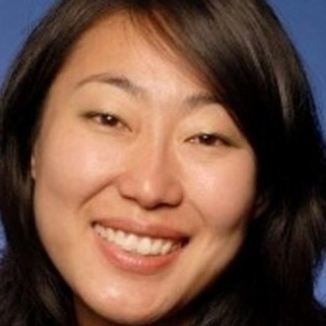 Gloria Kim
