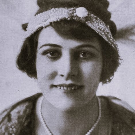 Ora Carew