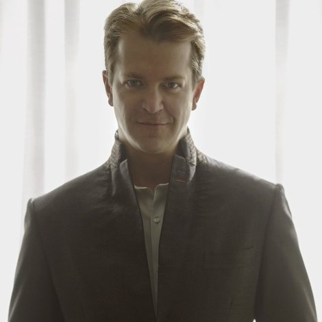 Daniel Okulitch