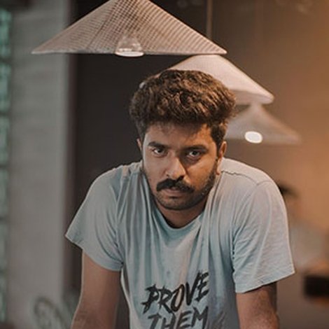Ashwin E Thayneri