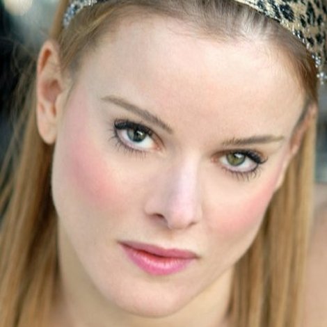 Victoria Bloom