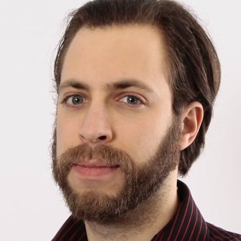 András Korcsmáros