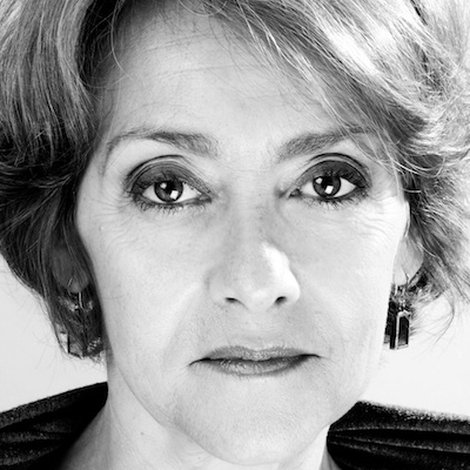 Amparo Vega-León