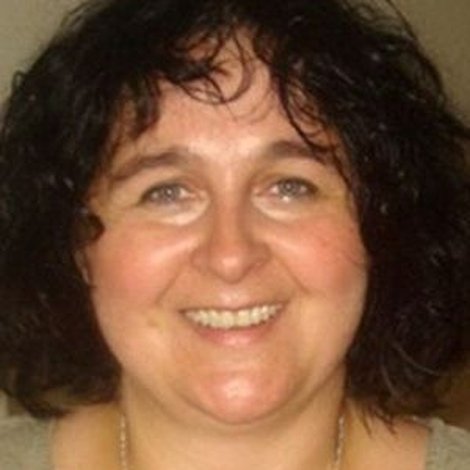 Anna Apostolakis