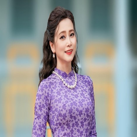 Tuyết Thu