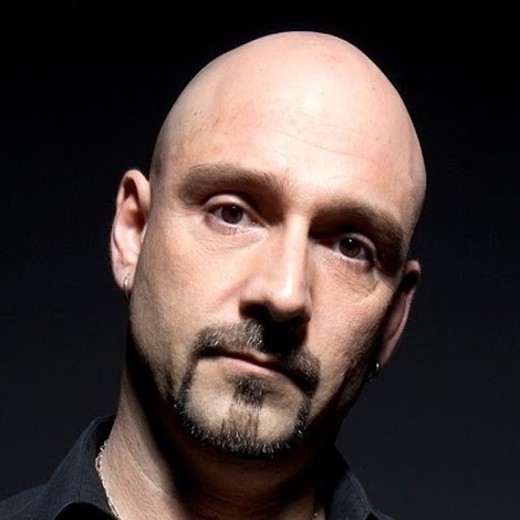 Oliver Hartmann