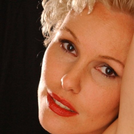 Alexandra Smothers
