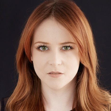 Magalie R Bazinet