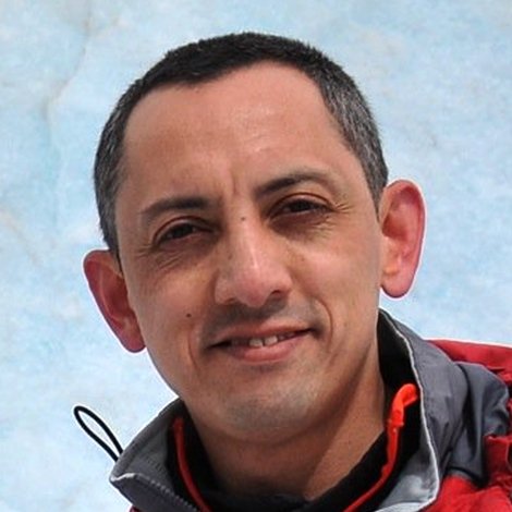 Arturo E. Quintana