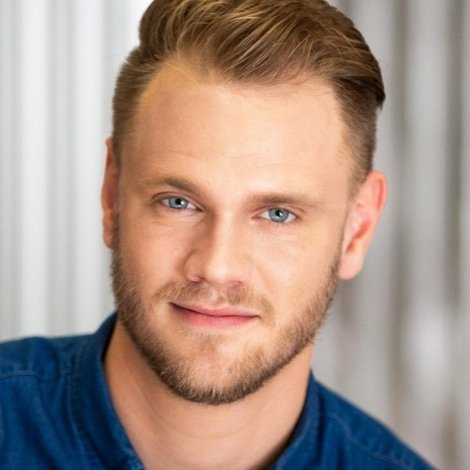 Matthew Ryan Burnett