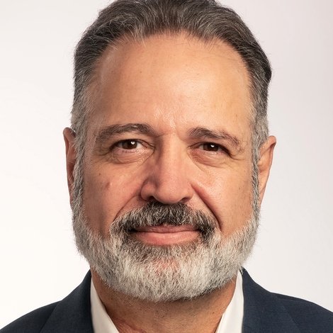 Robert J Morgalo