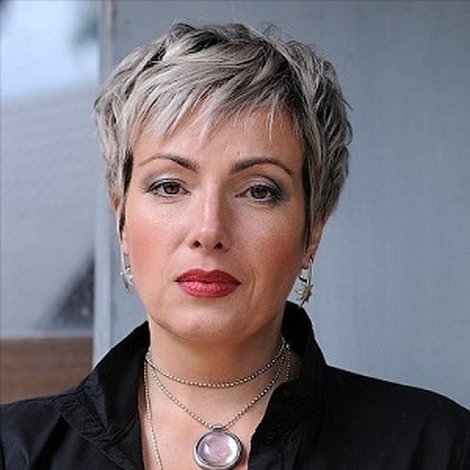 Lana Paouli