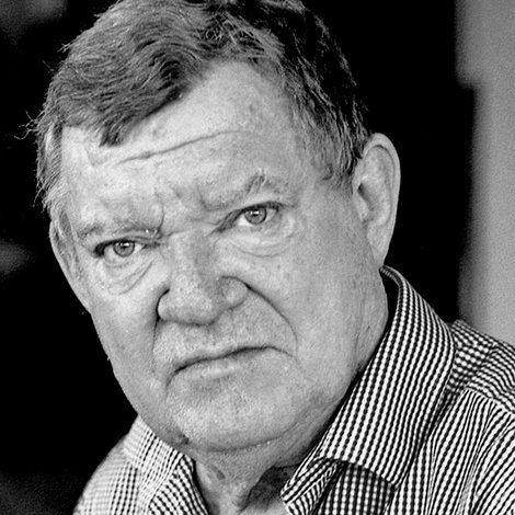 Robert Hughes