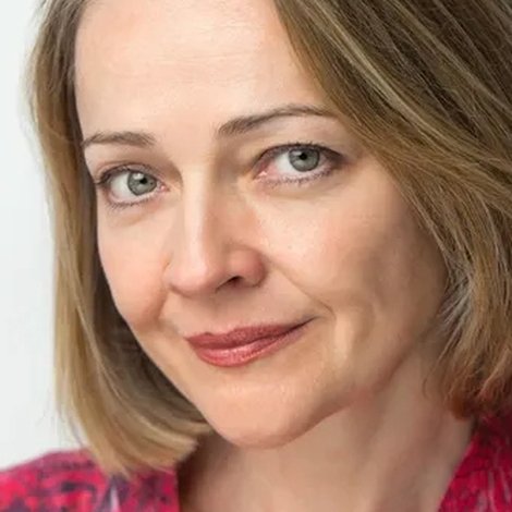 Katie MacNichol