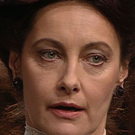 Angelika Auer
