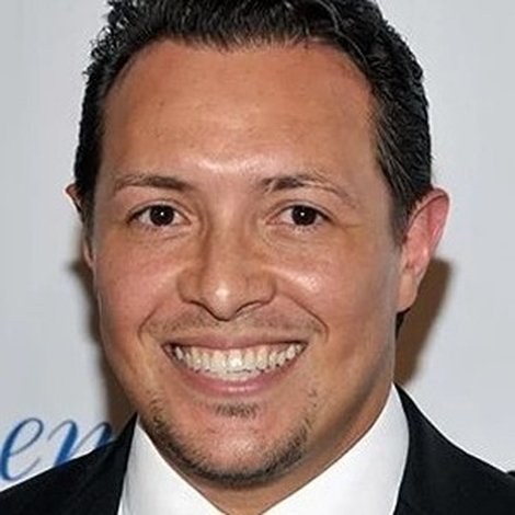 Hector Luis Bustamante