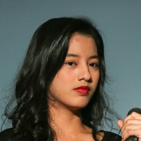 Novinta Dhini