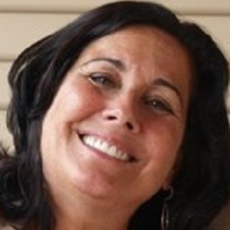 Gail DeFaria