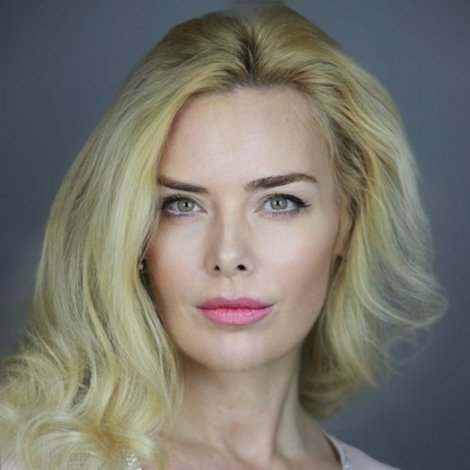 Юлия Гуль