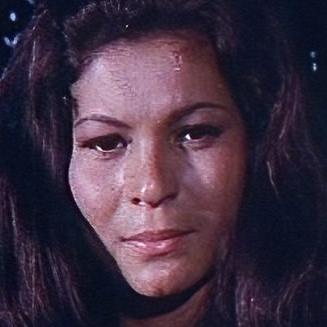 Esmeralda Barros