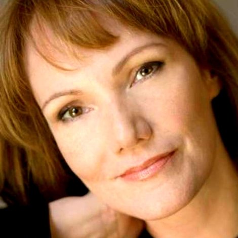 Danette MacKay