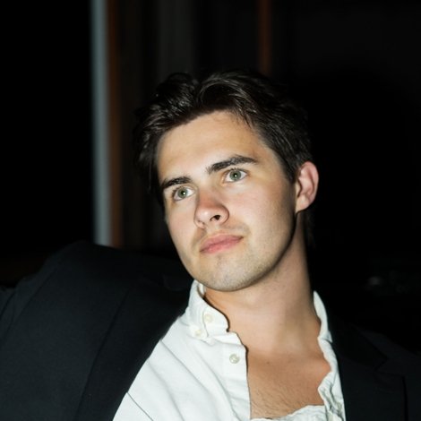 Jayce Lewis