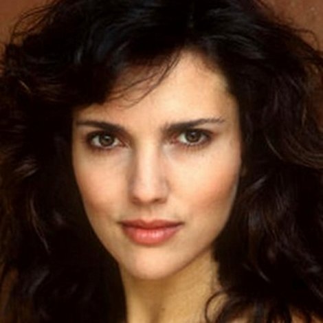 Ashley Laurence