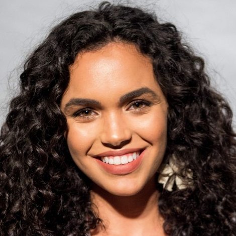 Giovana Cordeiro