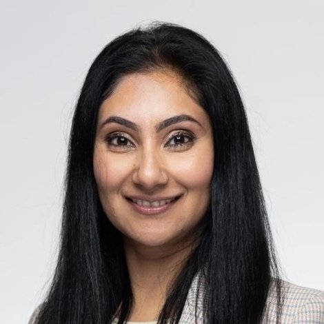 Amna Khan