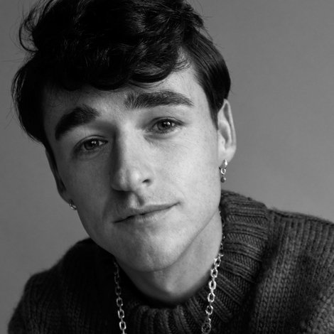 Angus McColl