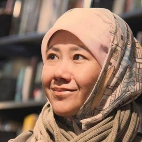 Asma Nadia