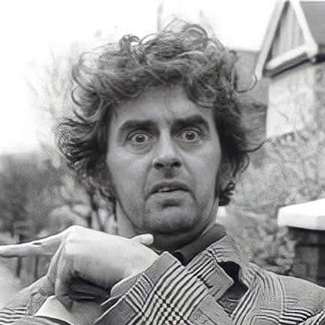 Ian MacNaughton