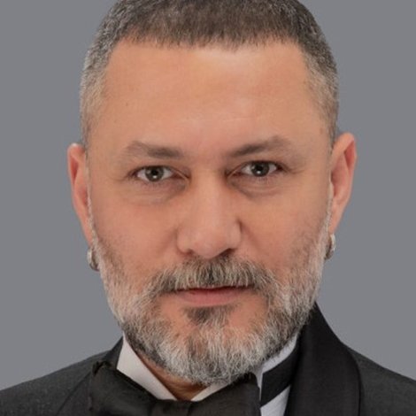 Hüsnü Şenlendirici