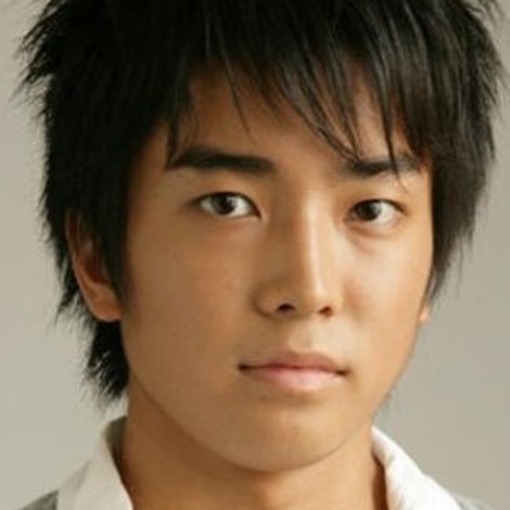 Kensuke Owada