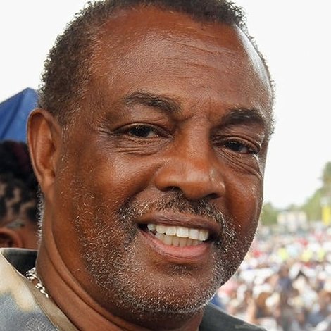 Robert Kool Bell