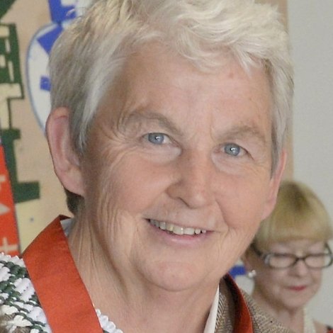 Dame Jools Topp